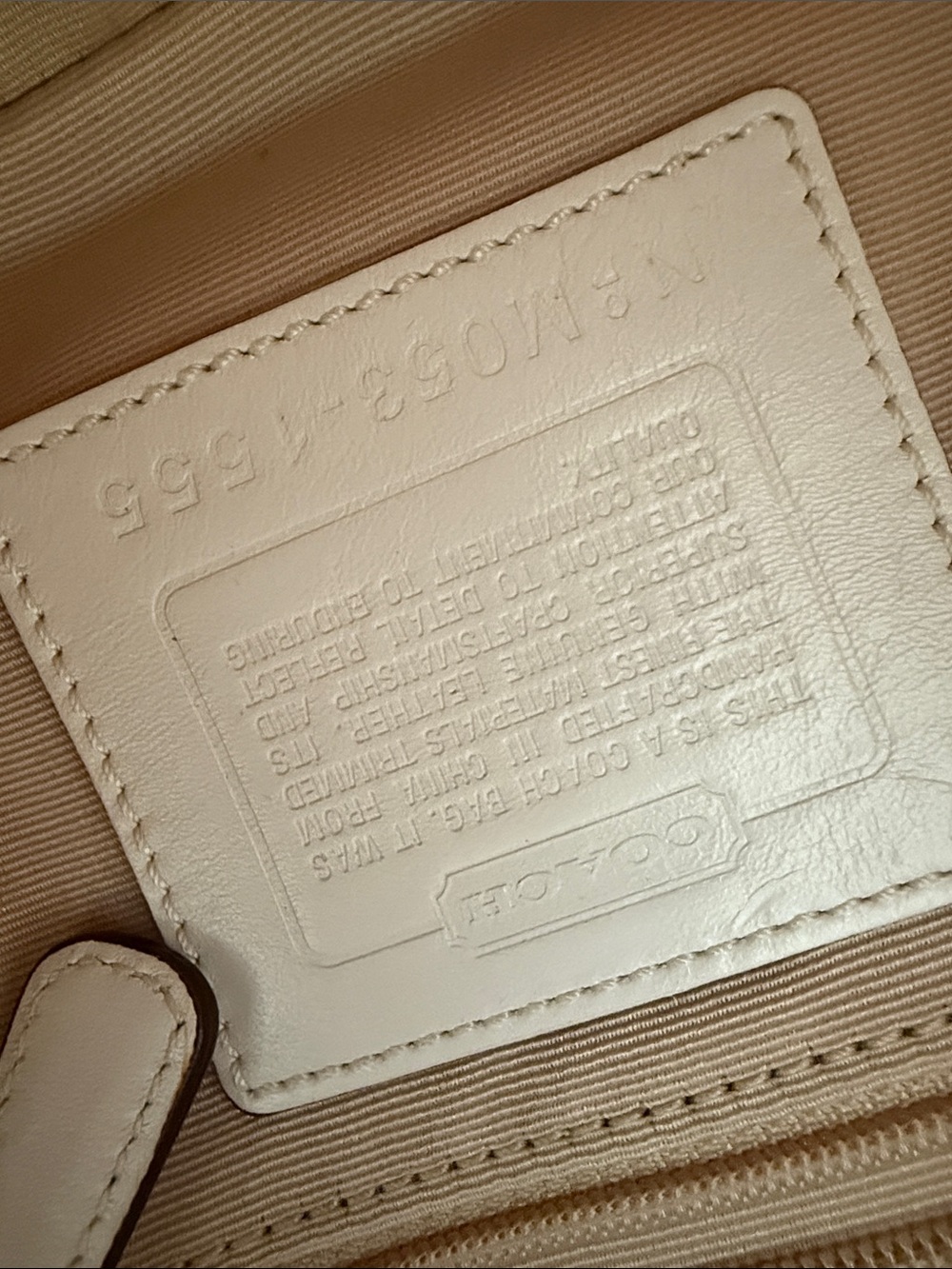 Coach Cream Signature Canvas Shoulder Bag with Tan Trim and Bee Appliqué - Picture 8 of 8